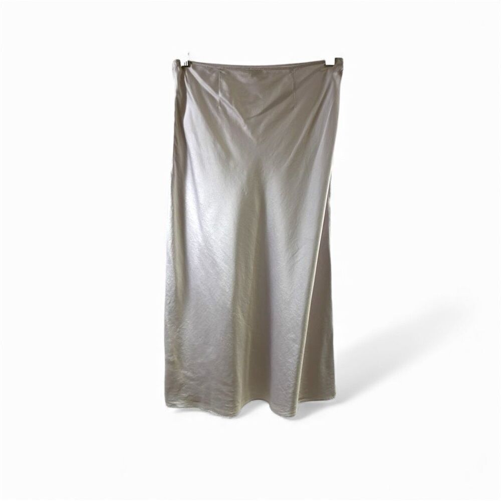 Wilfred ARITZIAโSilk Midi Skirt in Lavender Size 4